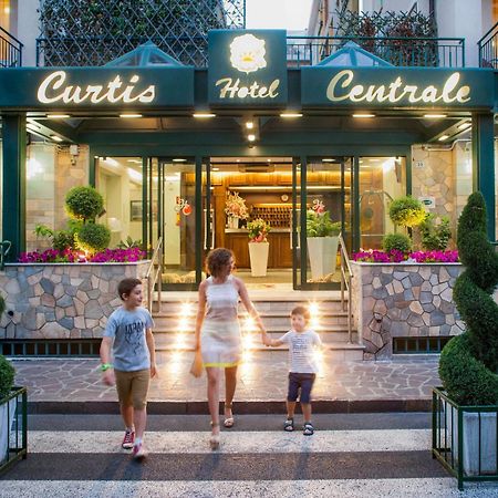Hotel Curtis Centrale Аласио Екстериор снимка