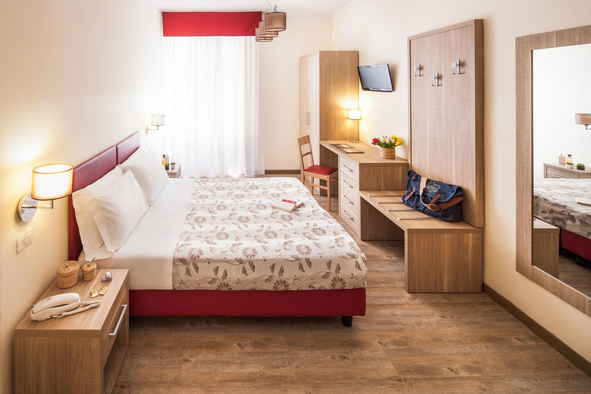 Hotel Curtis Centrale Аласио Екстериор снимка